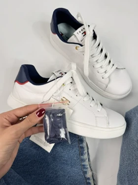 ونس تامی فیگر 2335