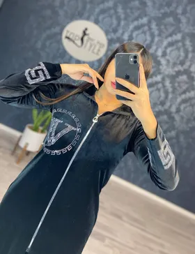 مانتو بلند مخمل کد : 7635