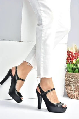 کفش پاشنه‌بلند کلاسیک زنانه fox-shoes fox-shoes