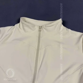 تیشرت زیپ‌دار زنانه JYT-041