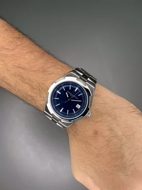 ساعت مچی وشرون کنستانتن اتوماتیک بند سیلور صفحه سرمه ای Vacheron Constantin