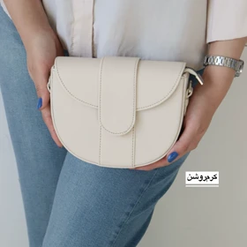 کیف زنانه دوشی مدل انوش (کرم روشن)