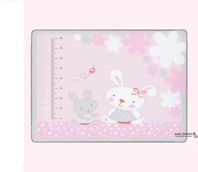کفپوش اتاق کودک رزبرن طرح LITTLE BUNNY