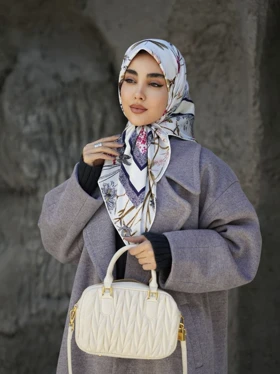 ابریشم دیور گل‌دار