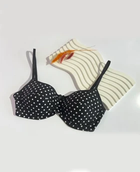 سوتین فنردار طرح توپ توپی مشکی هونکس کد 2020