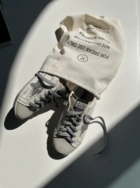 ونس GOLDEN GOOSE