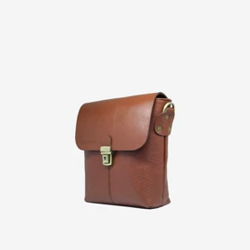 کیف دوشی چرم مردانه مدل d065 -- gb