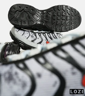 کفش کتانی مردانه و زنانه طوسی مشکی NIKE AirMax Plus TN Ultra