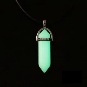گردنبند شبرنگ سنگ طبیعی مدل بلک لایت +بند رایگان