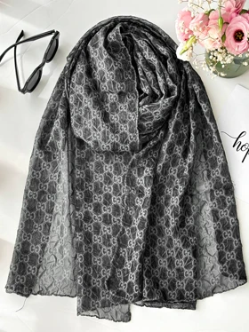 شال پفکی گوچی