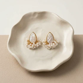 گوشواره طرح مروارید خوشه‌ای و اشکی کد 3849