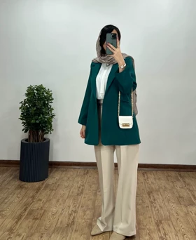 مانتو کتی سپیده