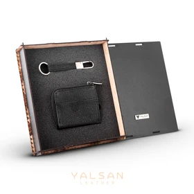 ست هدیه مردانه چرم یلسان رادین کد KIA-BF-086