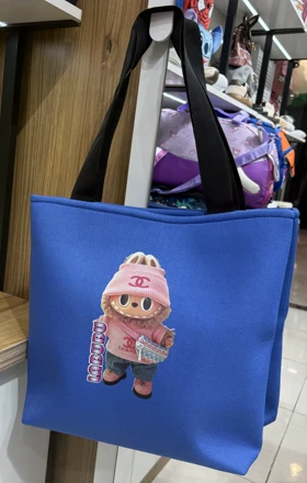 ساک دوشی لبوبو در دو رنگ