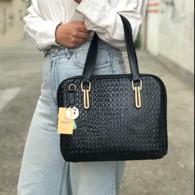 کیف زنانه فندی Fendi لوبیایی کد 1086 وارداتی