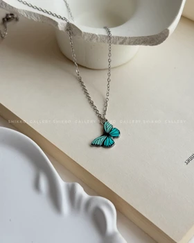 گردن‌بند پروانه