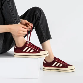 کفش و کتانی زنانه و دخترانه مدل آدیداس ADIDAS رنگ کرم زرشکی کد F114