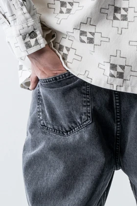 شلوار جین مام فیت مردانه