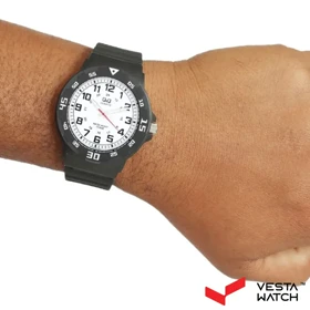 ساعت مچی مردانه کیو اند کیو Q&amp;Q مدل VR18J003Y