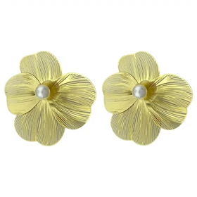 گوشواره زنانه طرح گل با جلوه طلایی