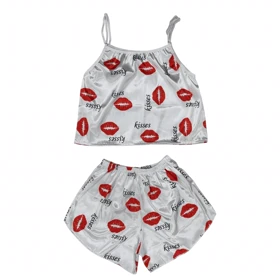 ست تاپ و شلوارک طرح kiss مدل 160