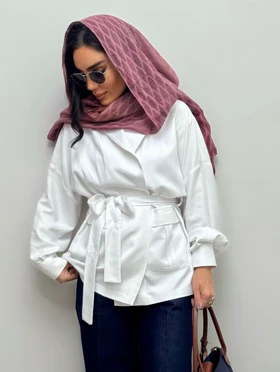 کت لینن وشلوار جین