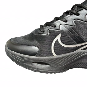 نایک لبخند مشکی