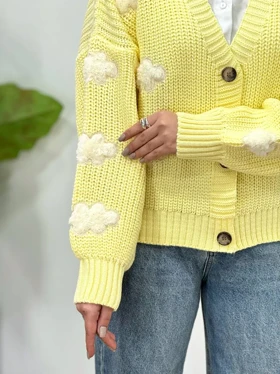 بافت جلو دکمه ابر