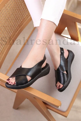 کفش صندل رکابدار زنانه مارتا دکتر