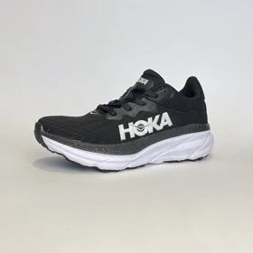کفش ورزشی هوکا چلنجر 7 مشکی زیر سفید