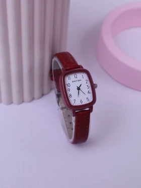 ساعت زنانه چرمی کوتاکه کد W399 (زرشکی)