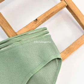 شورت کبریتی زنانه کمر سه خط تور