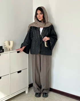 مانتو ژاکارد