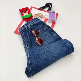 شلوار آبی تیره