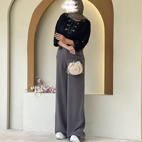 مانتوجلوبسته