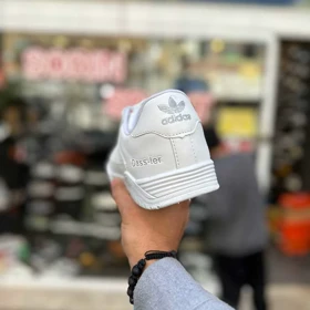 کتانی آدیداس داسلر سفید بزرگپا 6063