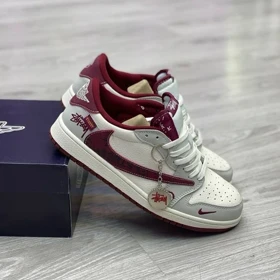 کتانی نایک ترویس STUSSY