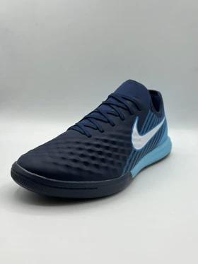 سالنی نایک مدل مجیستا ایکس magistag X