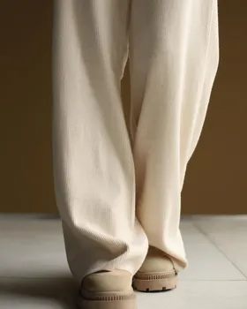 شلوار بافت ava_nudes