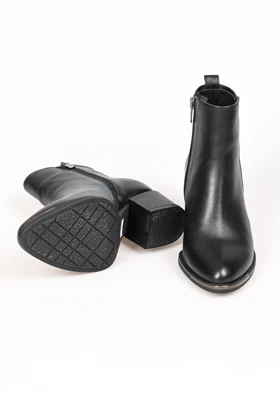 بوت و نیم بوت زنانه venus venus