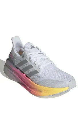 کفش دویدن زنانه سفید ID8840 ULTRABOOST 5 W 5003165424