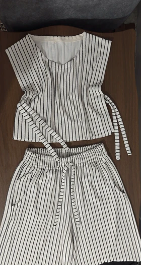 ست تاپ شلوار راه راه