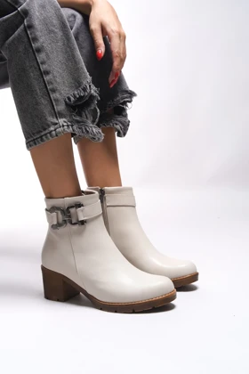 بوت و نیم بوت زنانه ریکن riccon