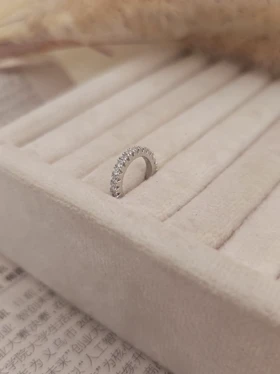 پیرسینگ فیک لب و گوش نگینی