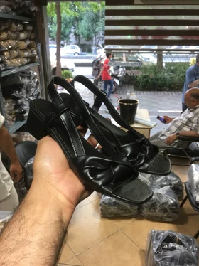 صندل مجلسی پاشنه‌دار زنانه گره‌ای