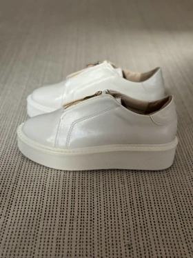 کفش راحتی زنانه استرادیواریوس مدلStradivarius-Sole-Loafers-LFB40
