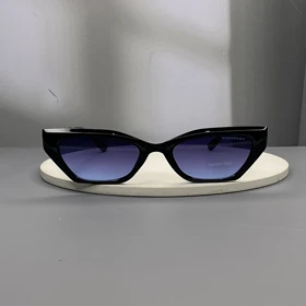 عینک آفتابی زنانه بربری با فریم کائوچو و لنز پلی‌کربنات UV400 Burberry Women