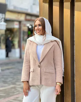 پالتو آستردار
