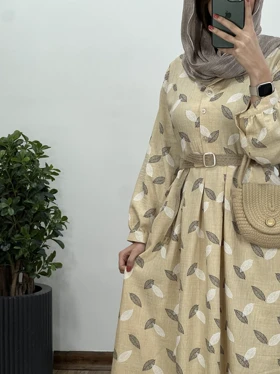 پیراهن مانتویی بلند زیتون به همراه کمربند (طرح برگ)