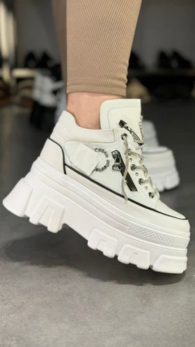 KL122 - کتانی لژدار شنل KL122